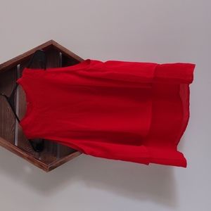 Like New red umgee sleeveless blouse (S)